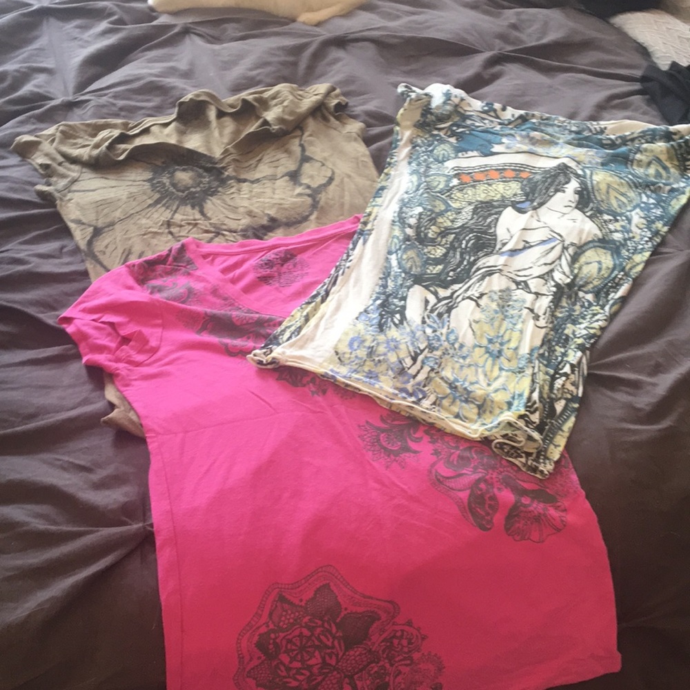 Graphic Ts